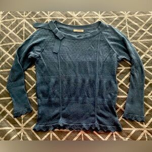 Dbond blue sweater size M